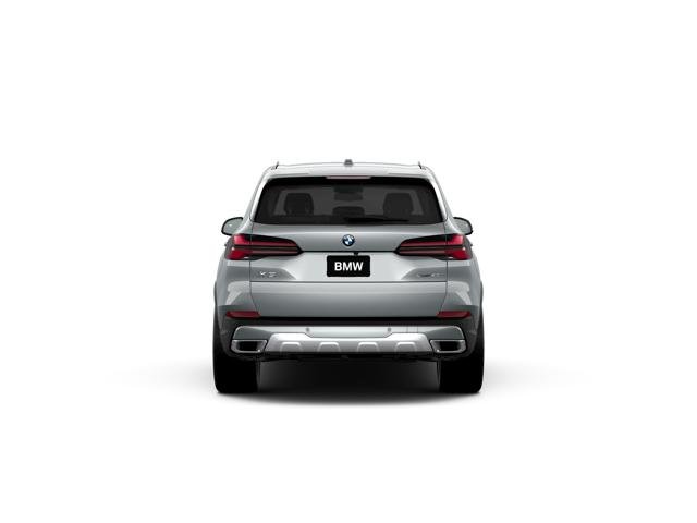 New 2026 Skyscraper Grey Metallic BMW X5 40i image 5