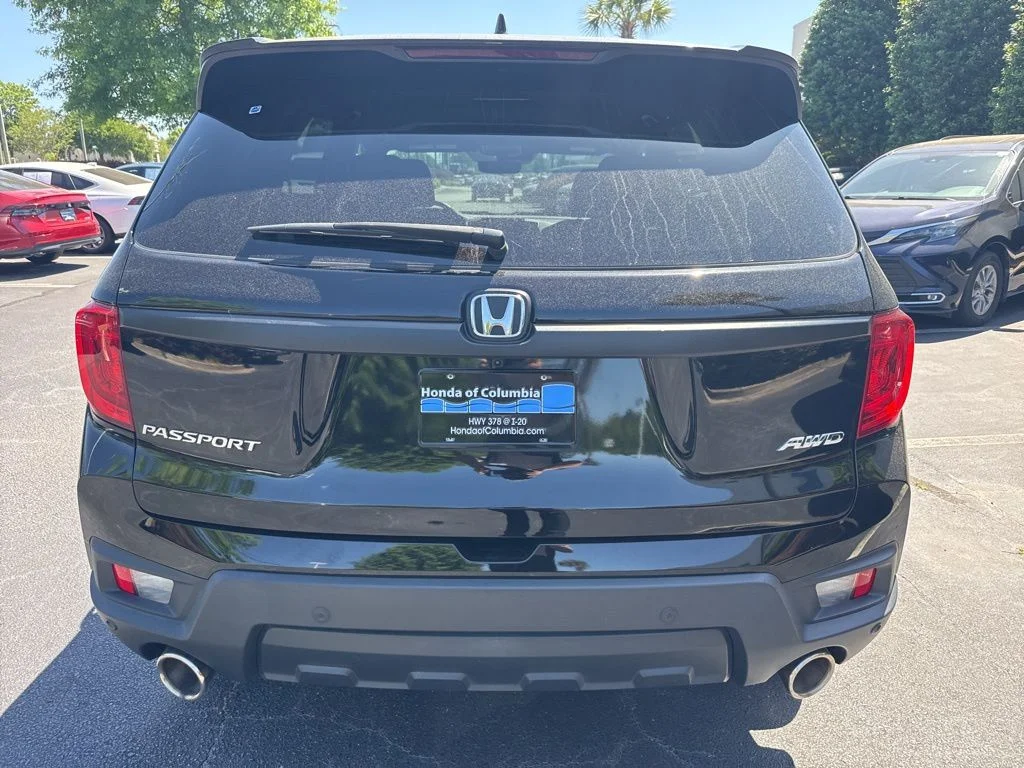 Certified Used 2023 Crystal Black Pearl Honda AWD EX-L image 4