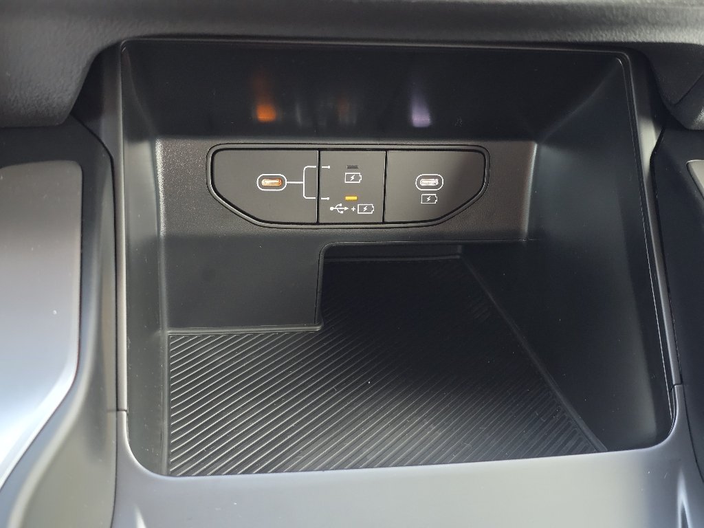 2026 Kia Sorento LX - Photo 11