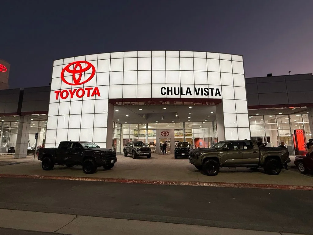 Used 2023 Beige Toyota LE image 24