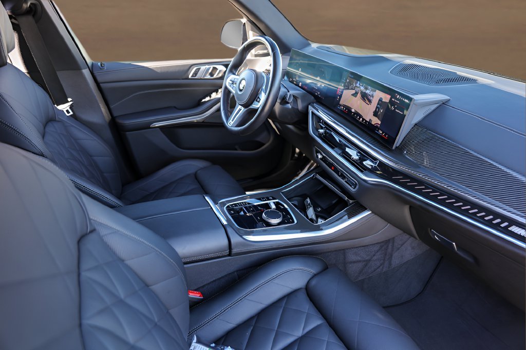 2026 BMW X5 M60i - Photo 27