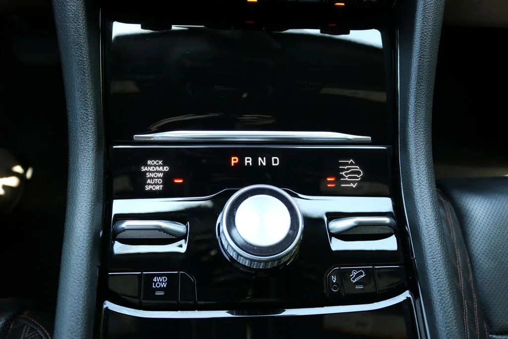 Used 2023 White Jeep Summit 4xe image 30