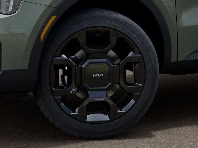 New 2026 Green Kia X-Line SX image 9