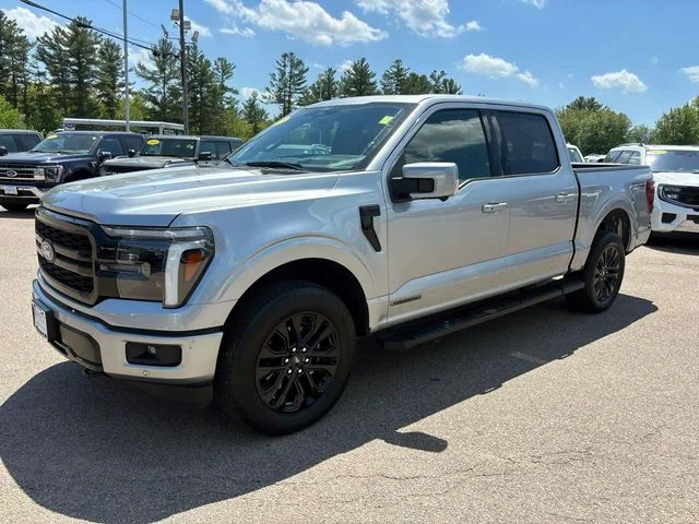 Used 2025 Silver Metallic Ford Lariat image 8