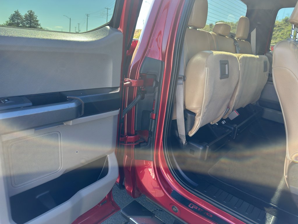 Used 2018 Red Ford XLT image 12