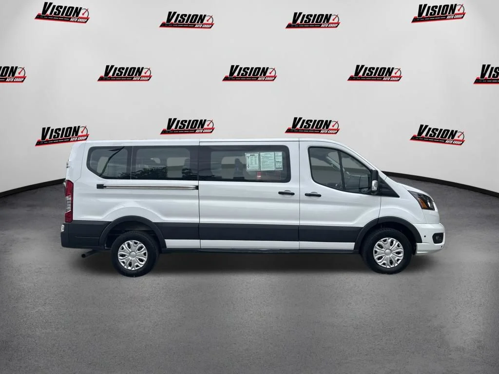Used 2025 White Ford XLT image 4