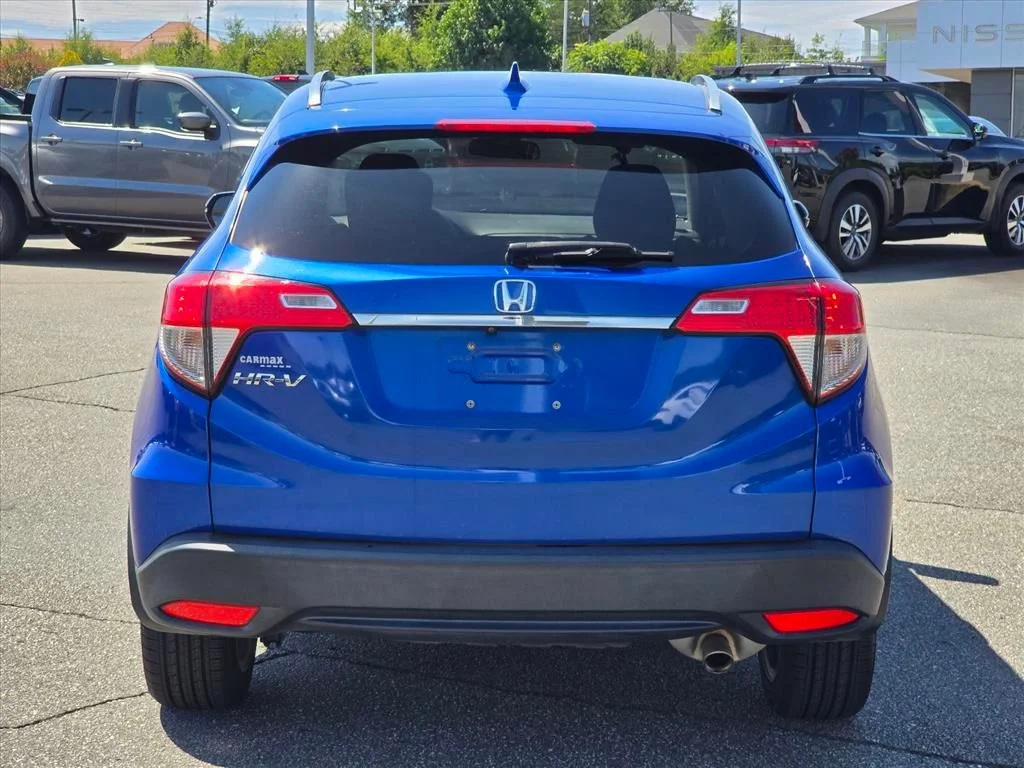 Used 2021 Silver Honda EX image 25