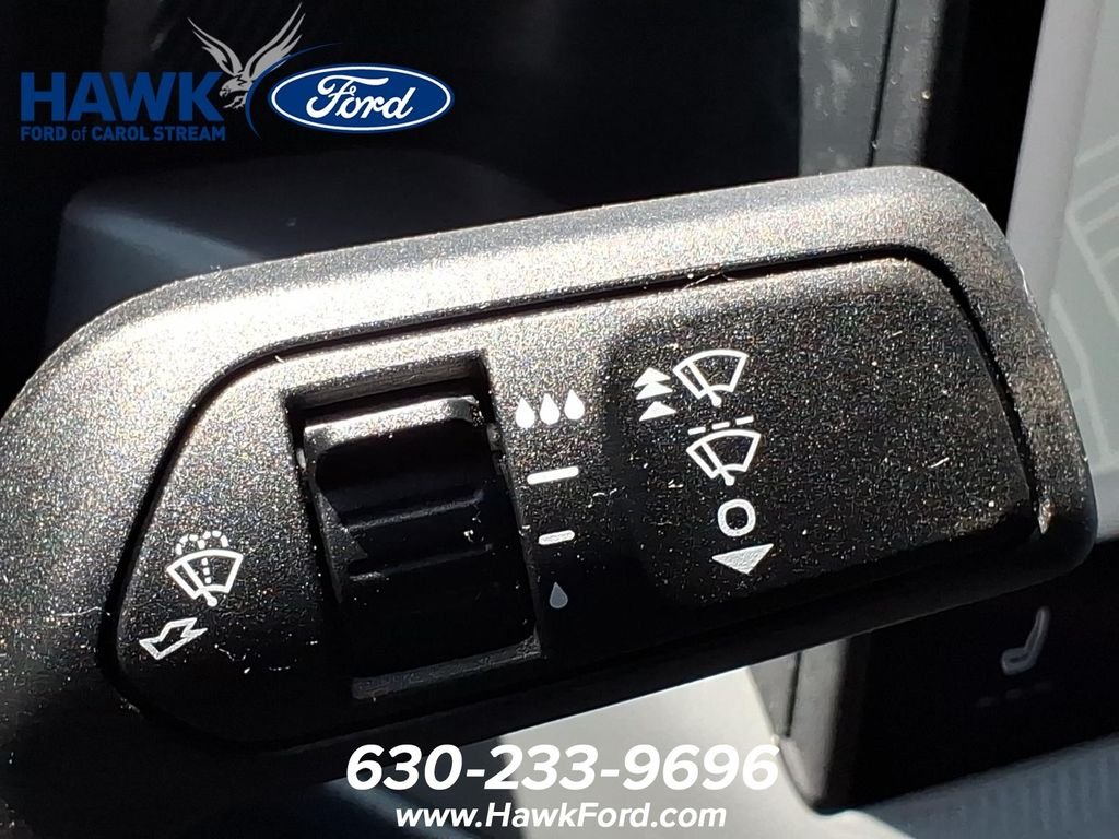 Used 2025 Gray Ford Lariat image 26