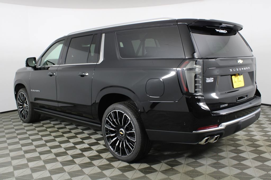2026 Chevrolet Suburban High Country - Photo 4