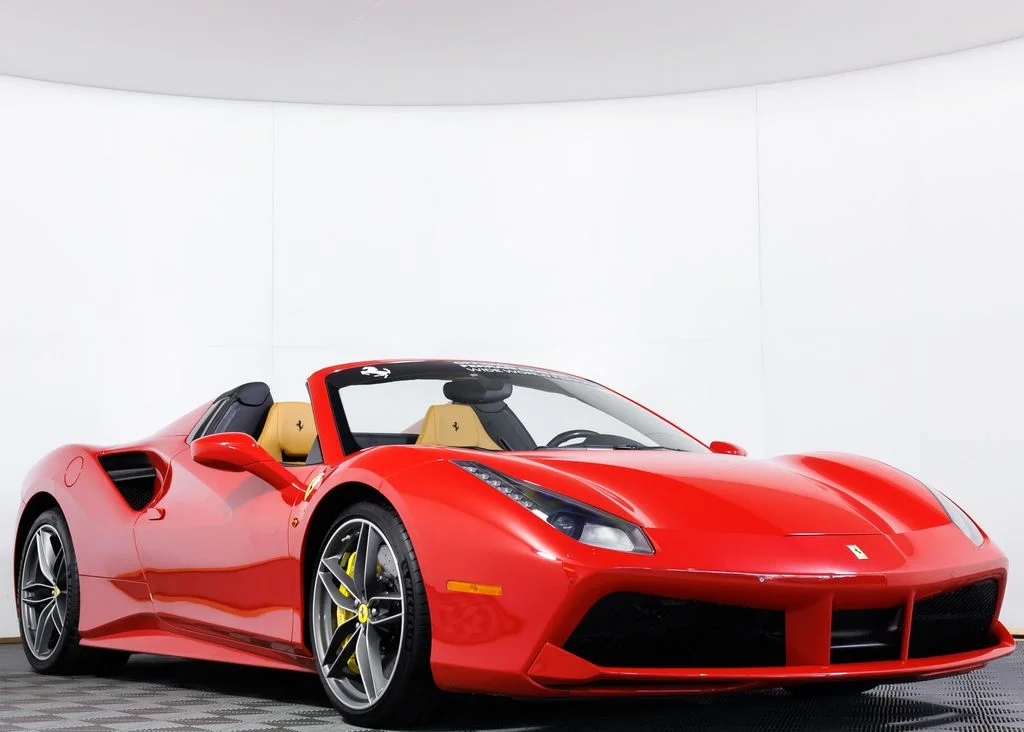 Used 2018 Rosso Corsa Ferrari Base image 5