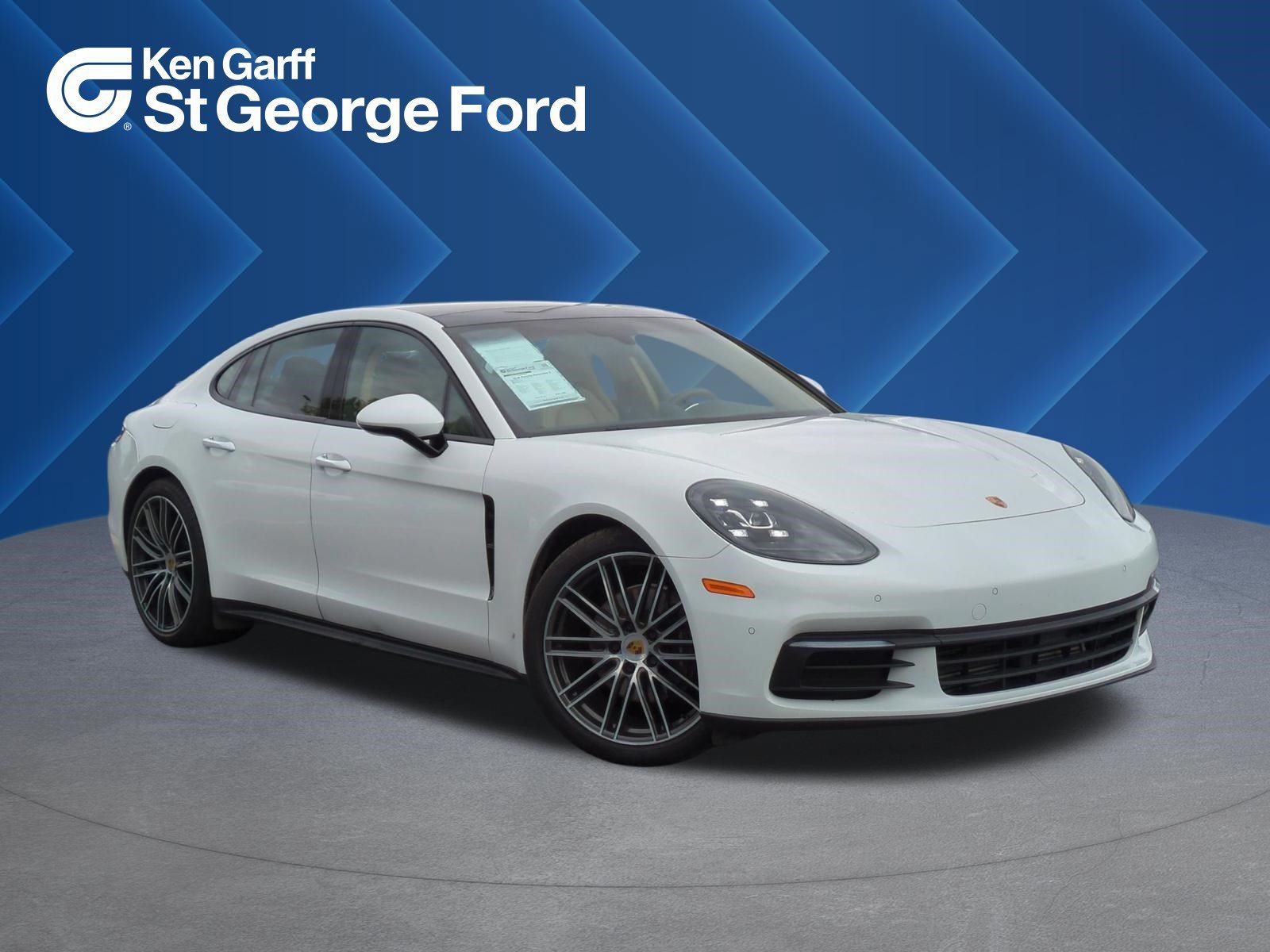 2018 Porsche Panamera