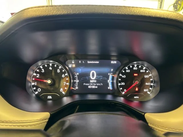 Used 2023 White Jeep Limited image 17