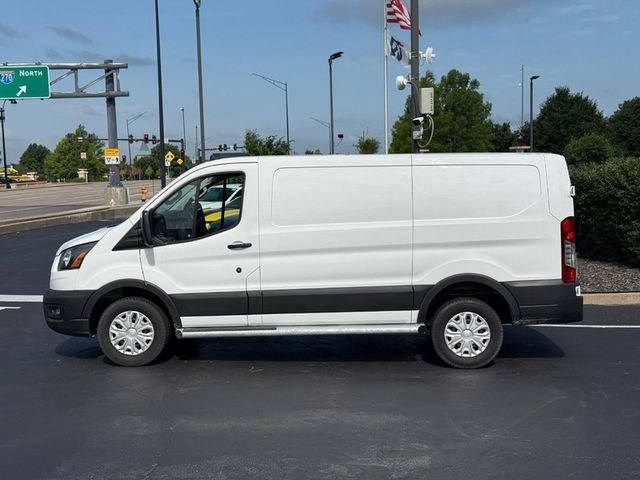 Used 2025 White Ford T250 image 2