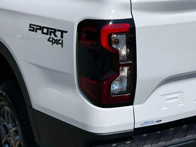 New 2026 Oxford White Ford XLT image 10