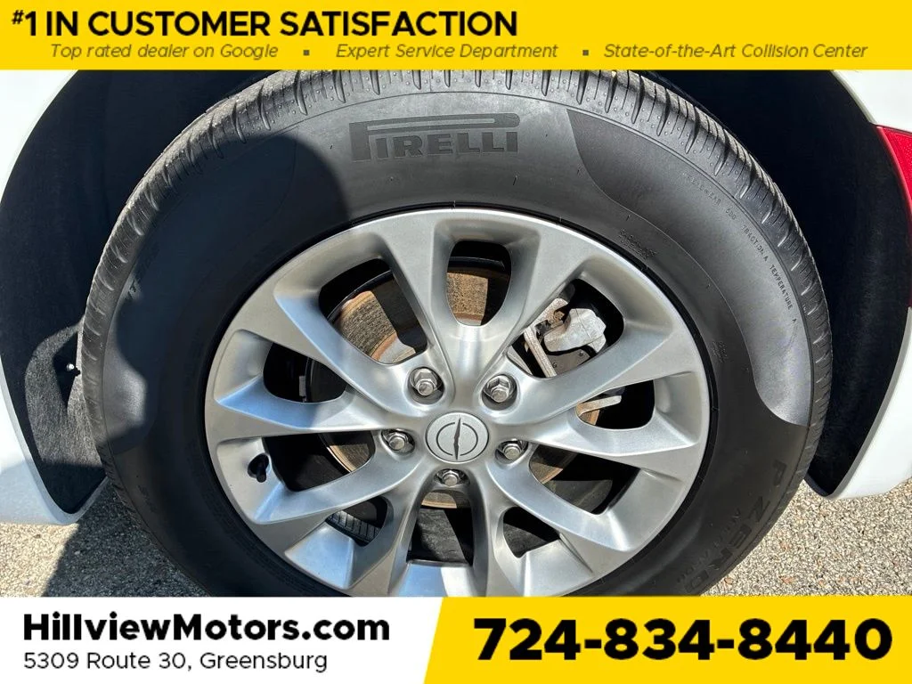 Used 2026 Bright White Clearcoat Chrysler Limited image 13