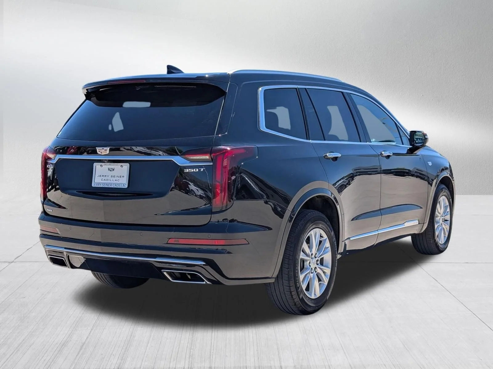 Used 2024 Stellar Black Metallic Cadillac Luxury image 5