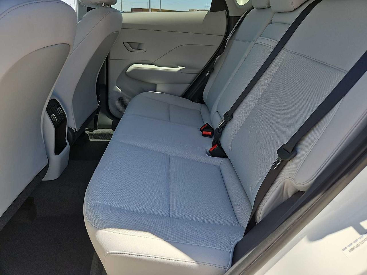 New 2026 Atlas White Hyundai SEL Sport AWD image 18