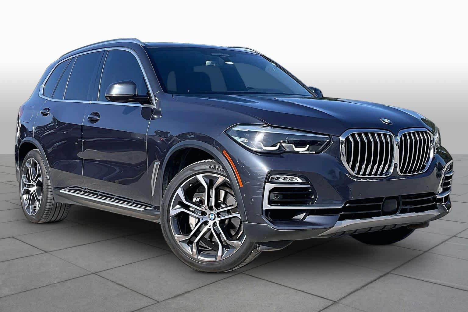 Used 2020 Arctic Gray Metallic BMW xDrive40i image 3