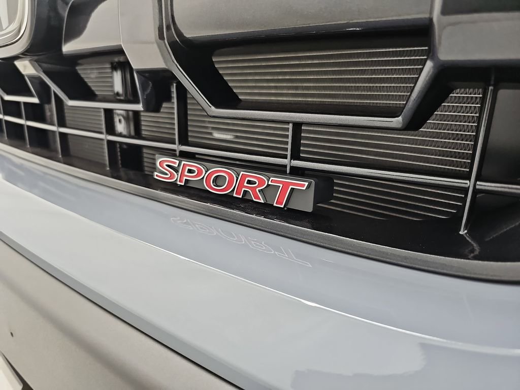 2025 Honda Ridgeline Sport - Photo 37