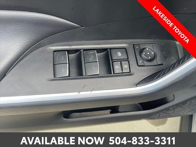 Certified Used 2025 SILVER SKY METALLIC Toyota  image 26