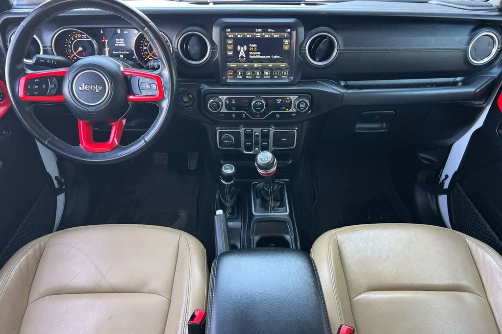 Used 2018 White Jeep Unlimited Sahara image 16