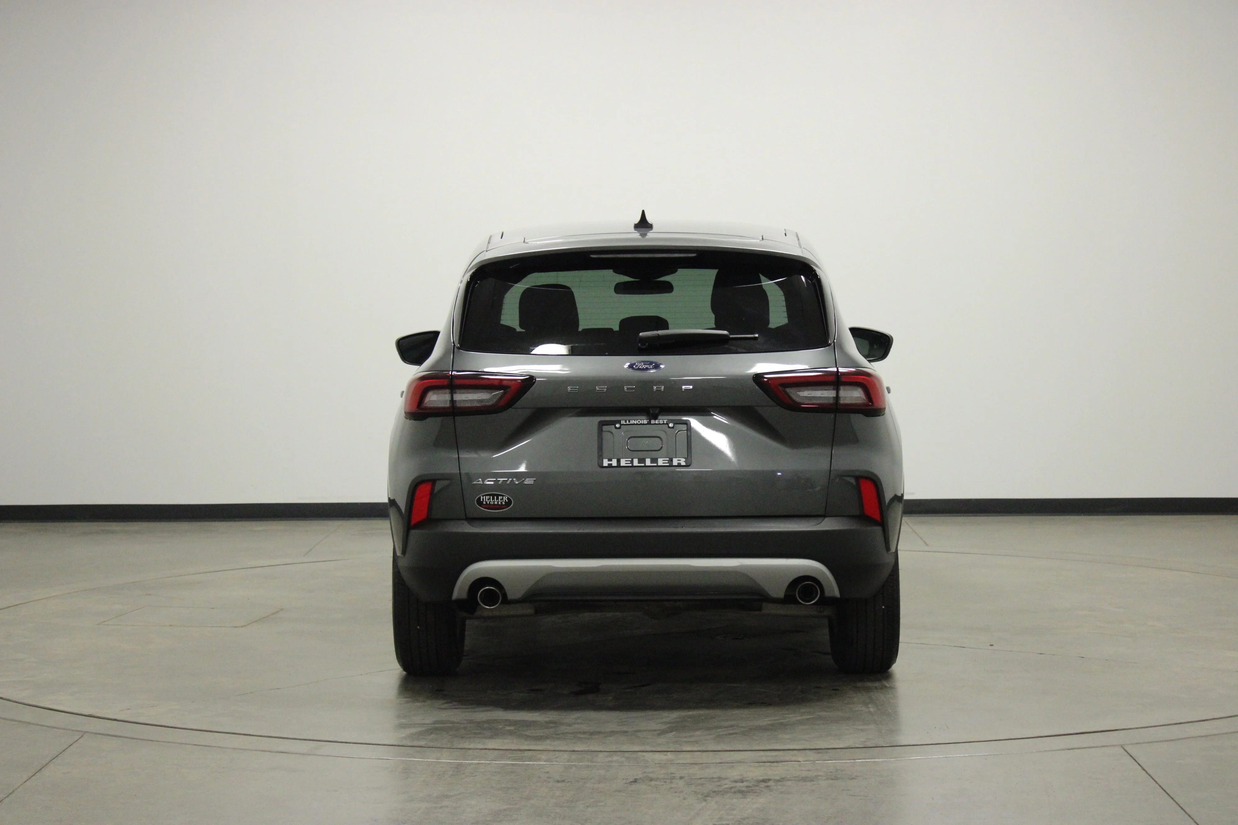 Used 2025 Gray Metallic Ford Active image 7