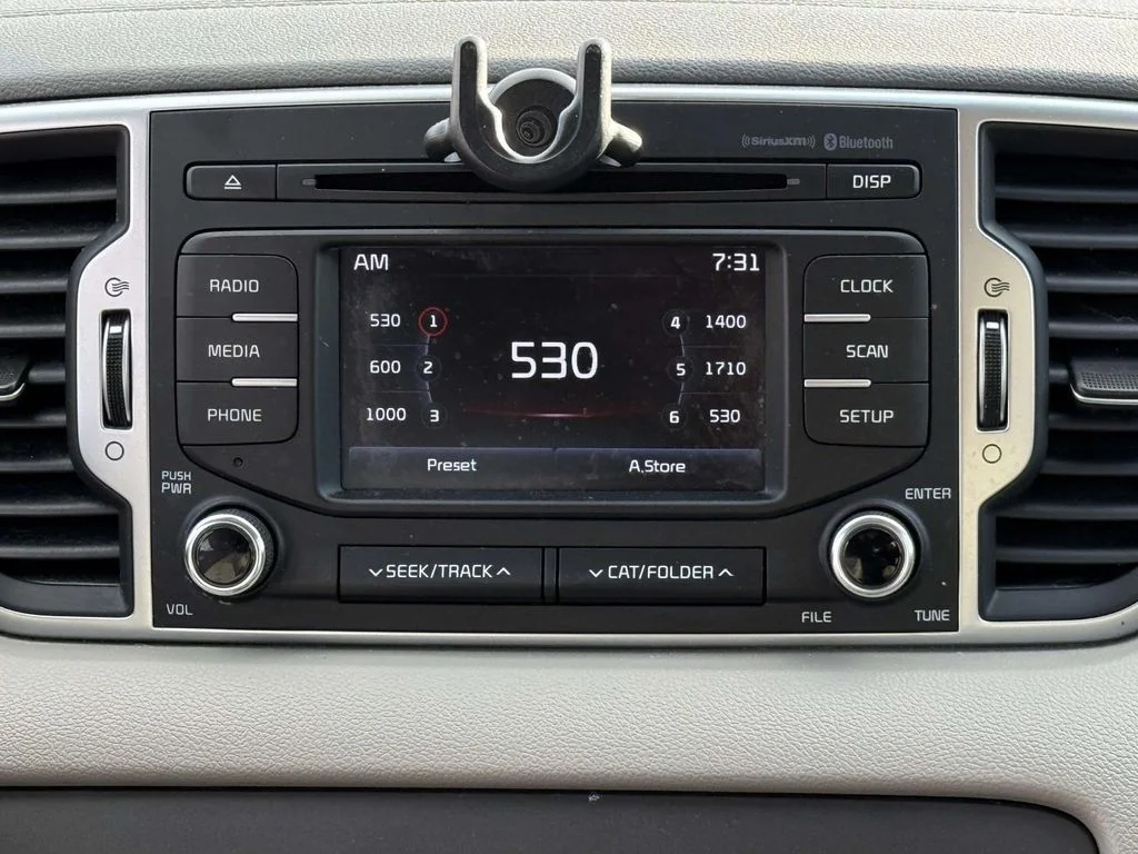 Used 2017 Silver Kia LX image 18
