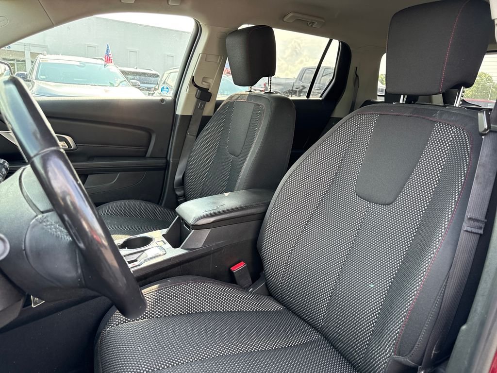 Used 2016 Red GMC SLE-2 image 12