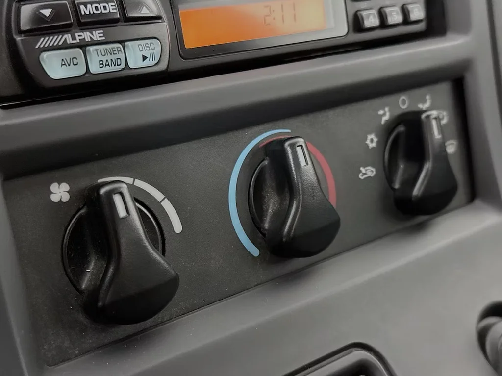 Used 1997 Blue Dodge GTS image 15