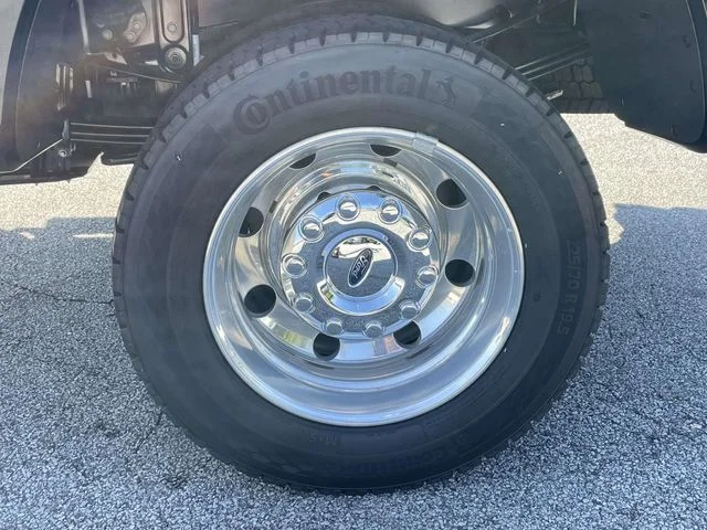 New 2026 Black Ford Platinum image 7