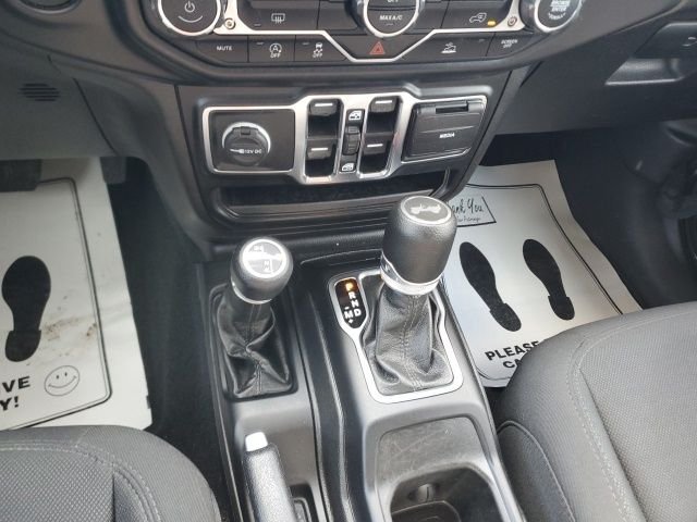 Used 2022 Black Jeep Unlimited Sport S image 20