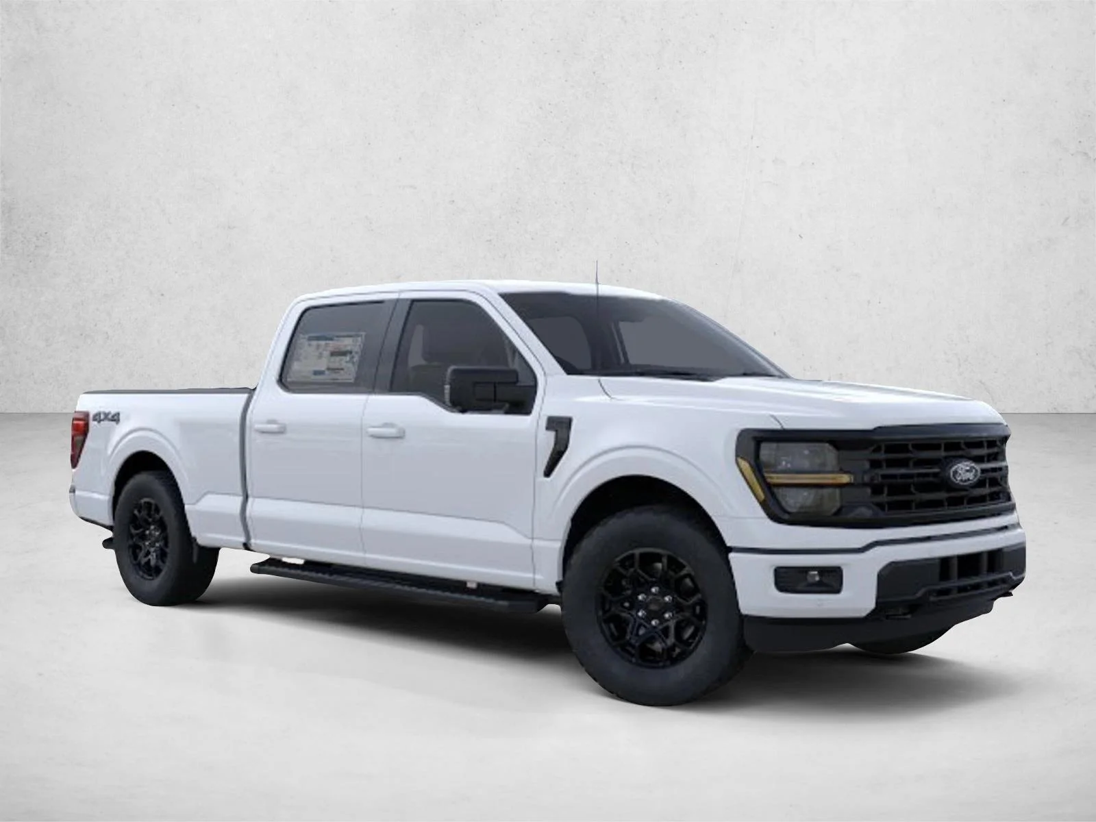 New 2026 Oxford White Ford XLT image 7