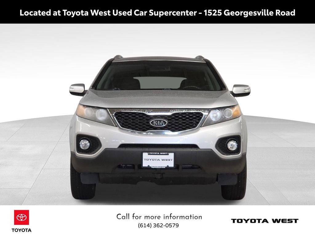 Used 2012 Silver Kia LX image 2
