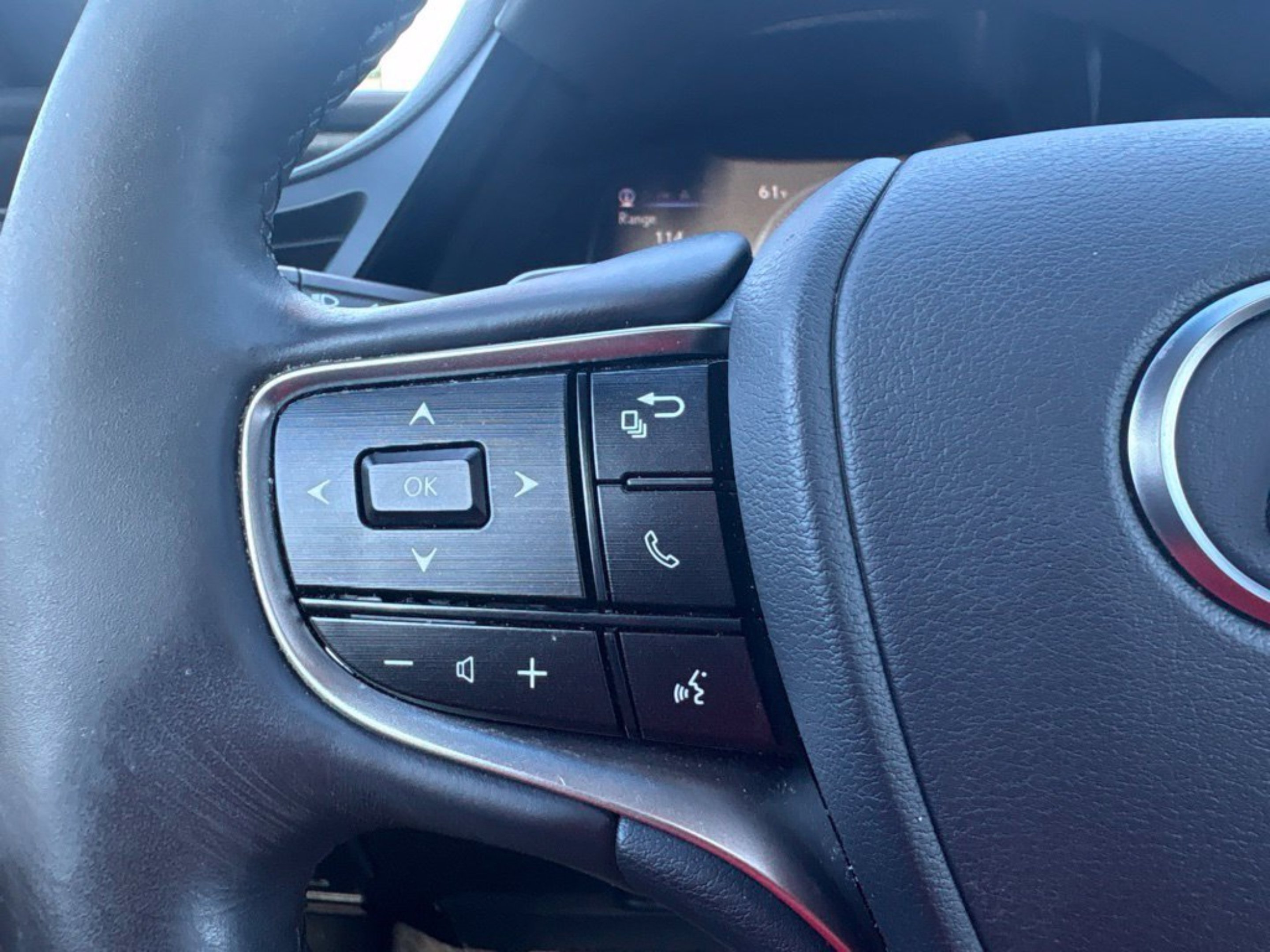 Used 2022 White Pearl Lexus ES 350 image 7