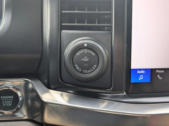 New 2026 Glacier Gray Metallic Tri-Coat Ford F-350® King Ranch® image 24