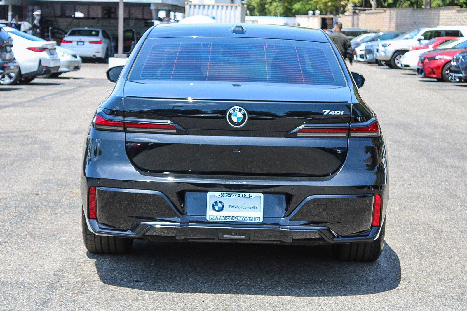 Used 2025 Black Sapphire Metallic BMW 740i image 5