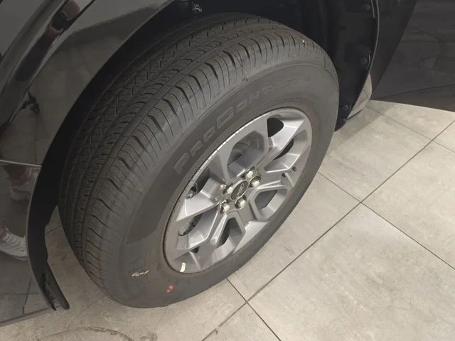 New 2026 Shadow Black Ford XLT image 41