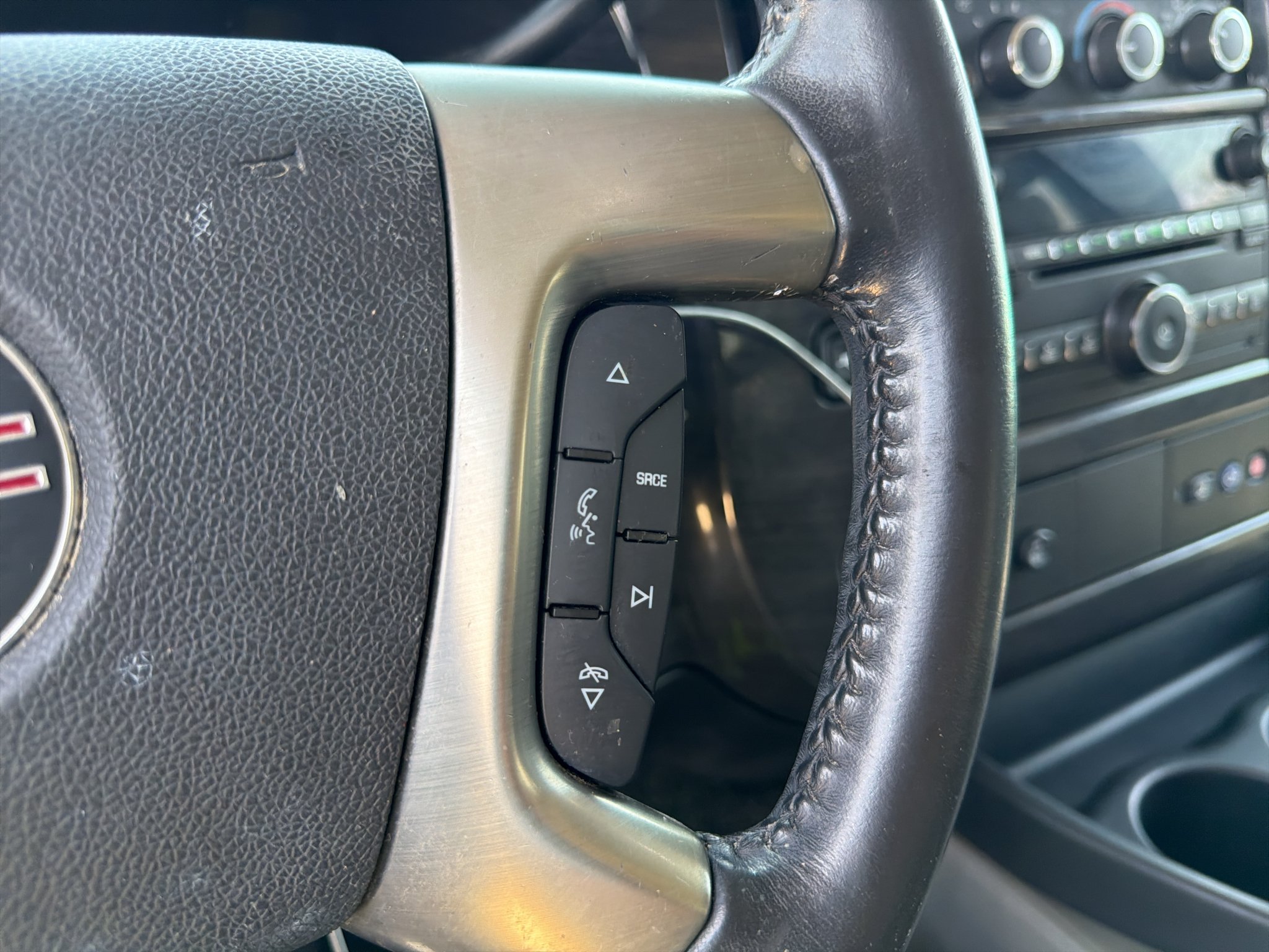 Used 2014 Quicksilver Metallic GMC Upfitter image 14