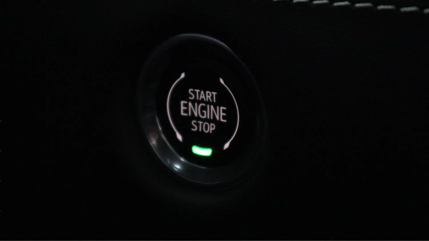 Used 2026 White Cadillac Platinum Sport image 21