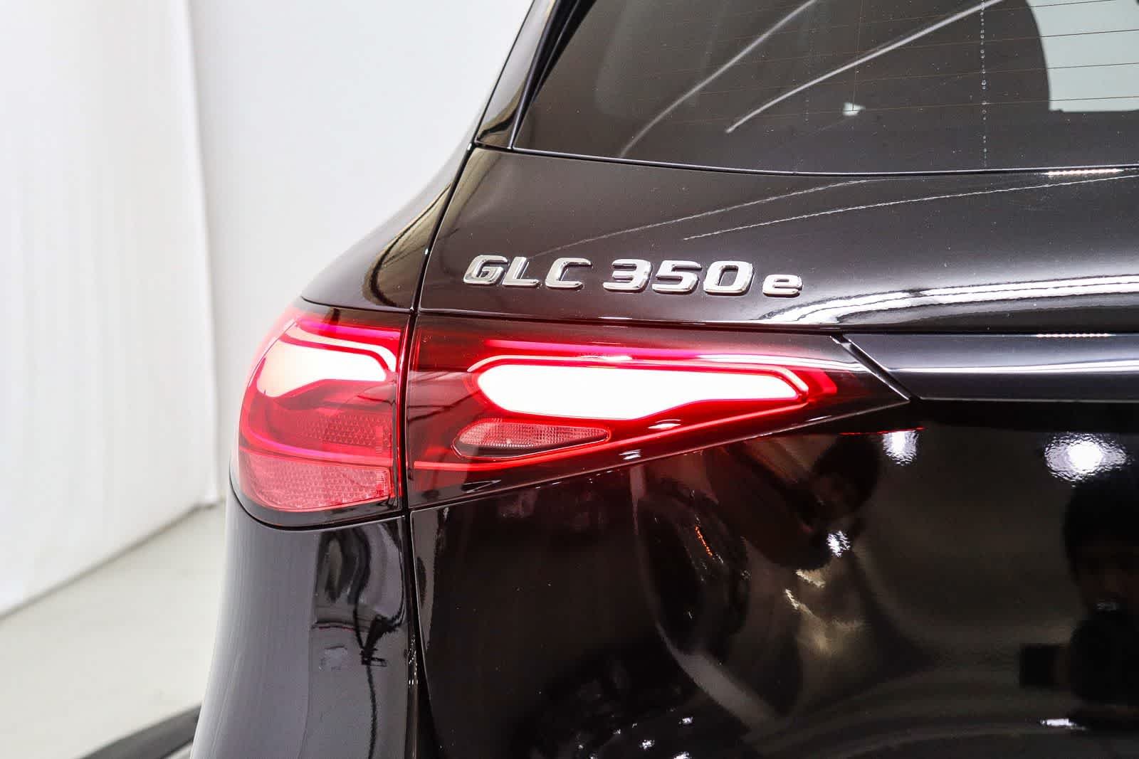 Used 2025 Black Mercedes-Benz GLC 350e image 11