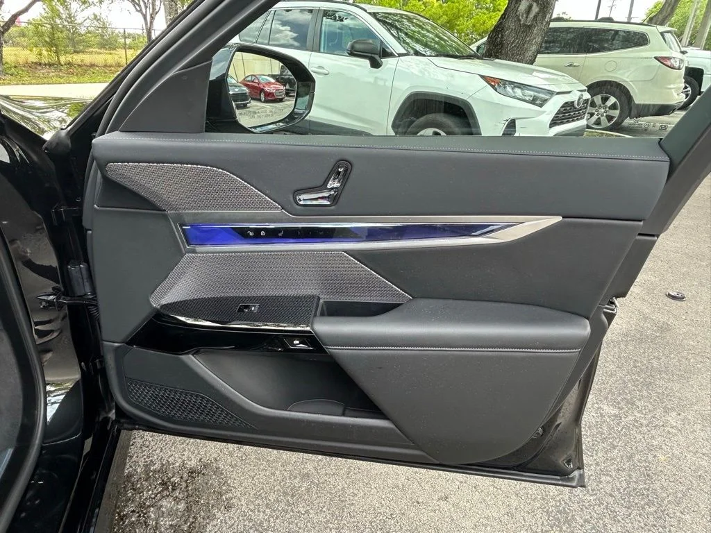 Certified Used 2025 Black BMW 740i xDrive image 35