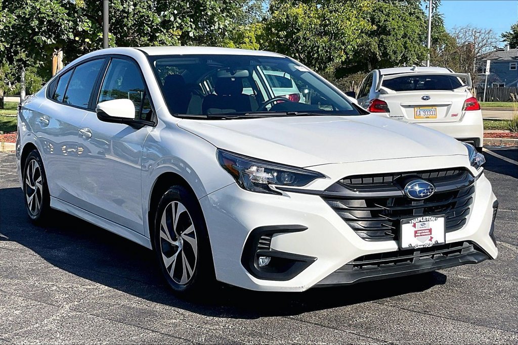 Used 2025 White Subaru Premium image 40