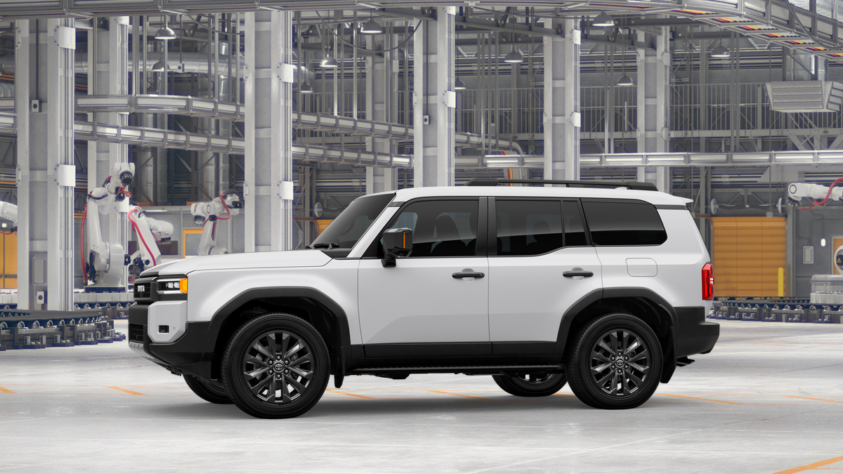 New 2027 Ice Cap Toyota Land Cruiser image 3