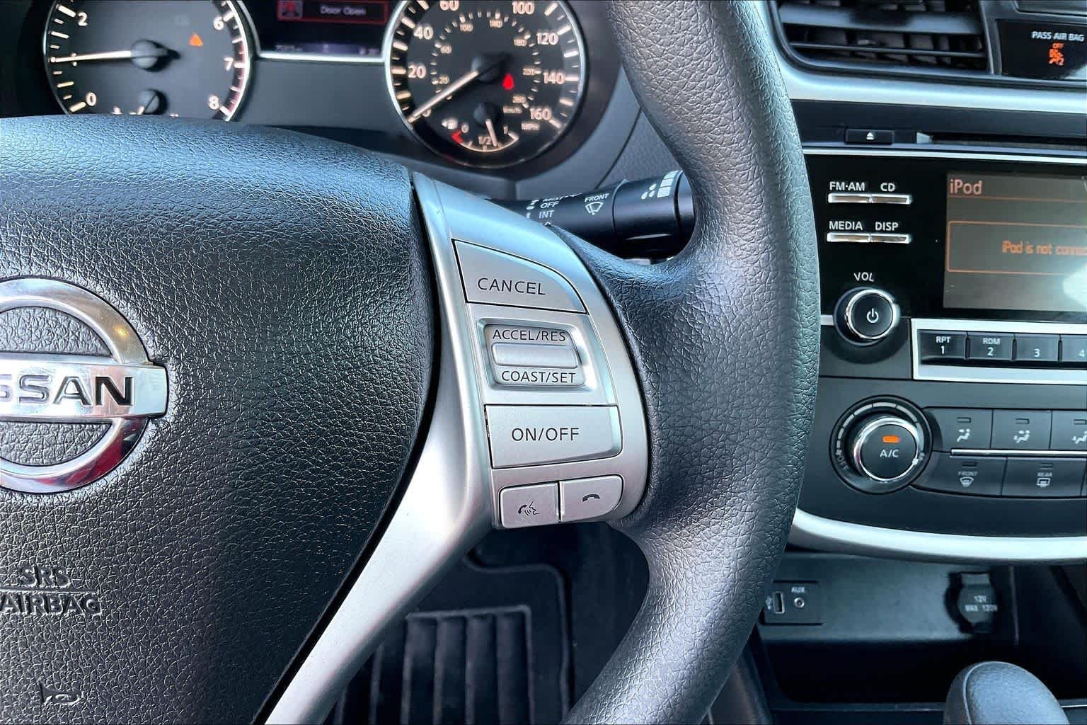 Used 2018 Super Black Nissan 2.5 S image 21