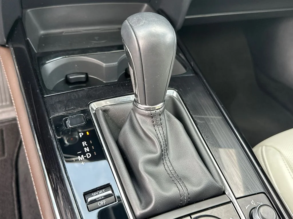 Used 2025 White Mazda 2.5 S Premium Package image 33