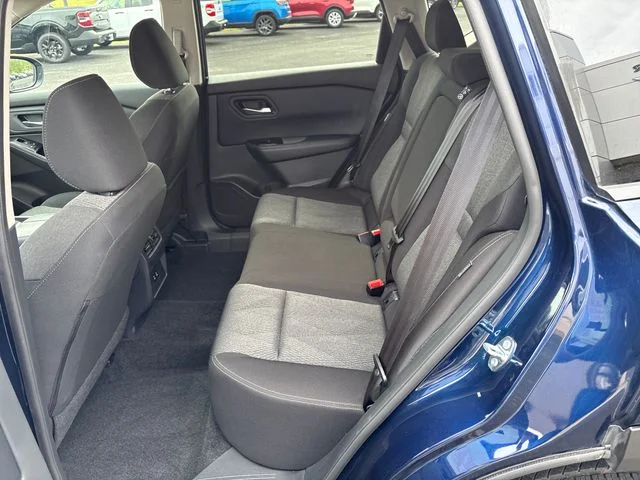 Used 2025 Deep Ocean Blue Nissan SV image 16