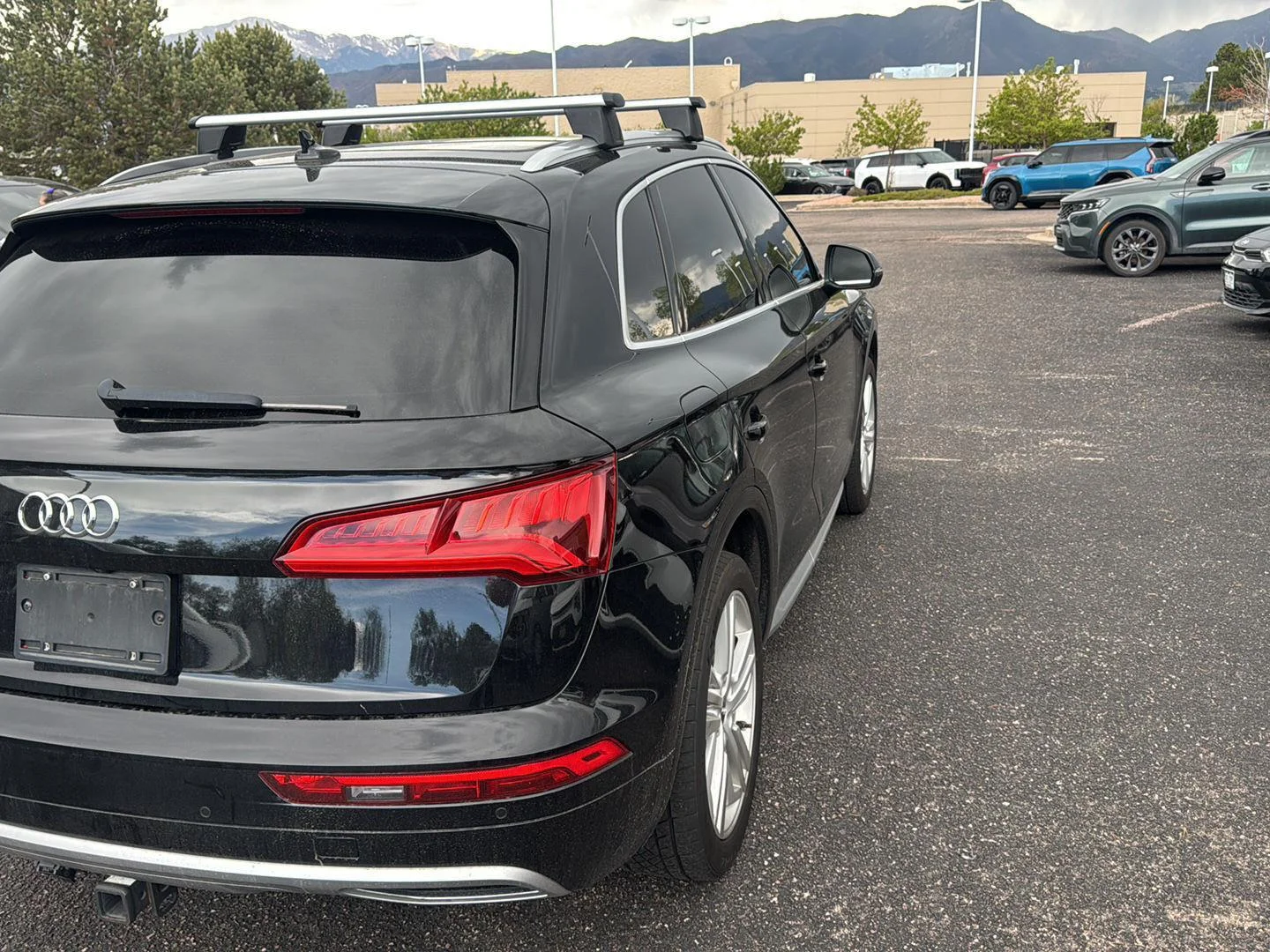 Used 2018 Brilliant Black Audi Premium Plus image 4