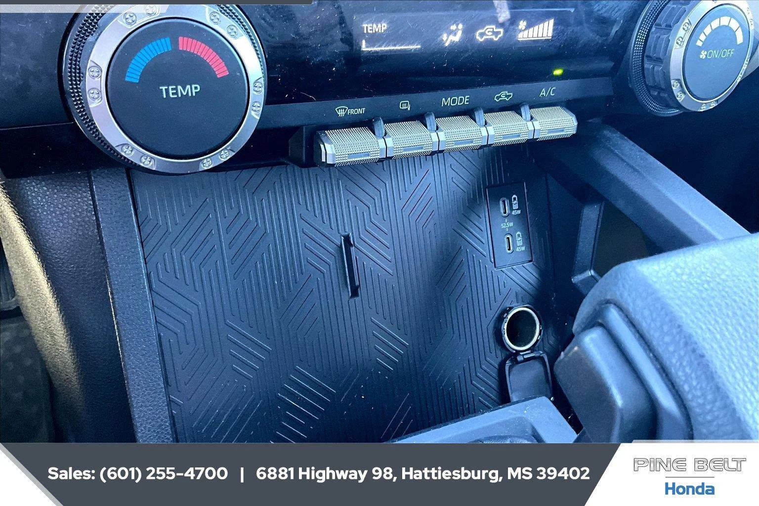 Used 2025 Underground Toyota SR5 image 23
