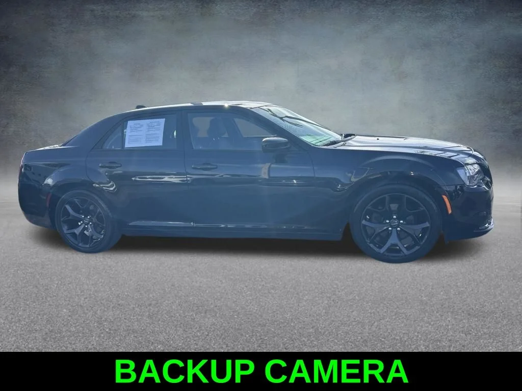 Used 2021 Black Chrysler Touring image 4