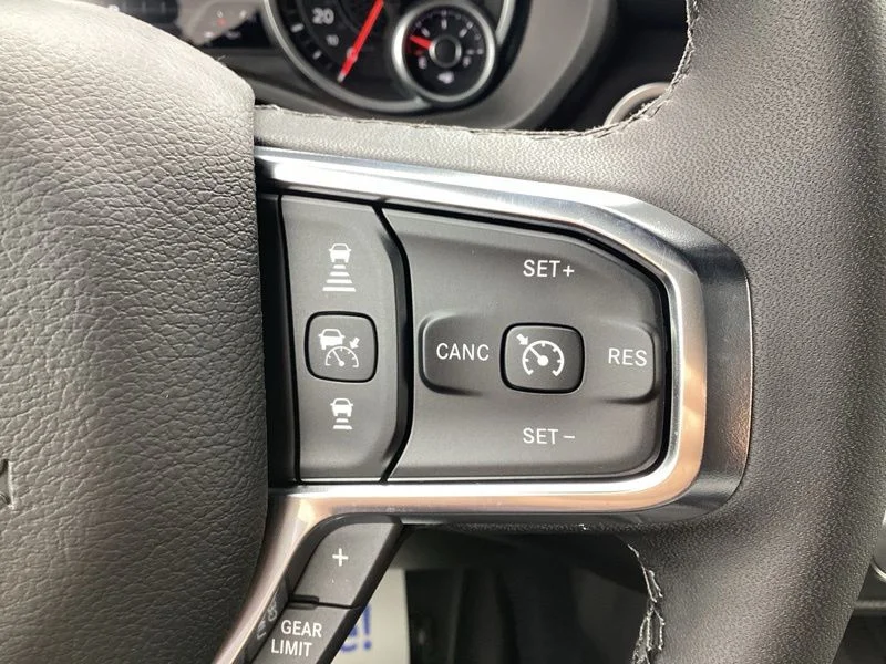 New 2026 Silver Zynith Exterior Paint RAM Laramie image 31